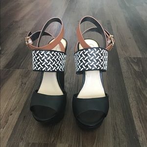 Jessica Simpson wedges